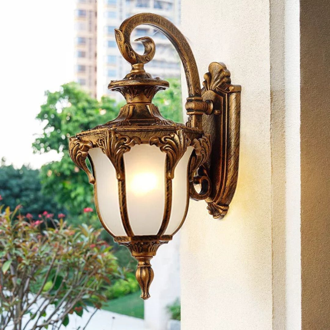 Vintage Weatherproof Outdoor Wall Light - Die-Cast Aluminum Exterior Sconce
