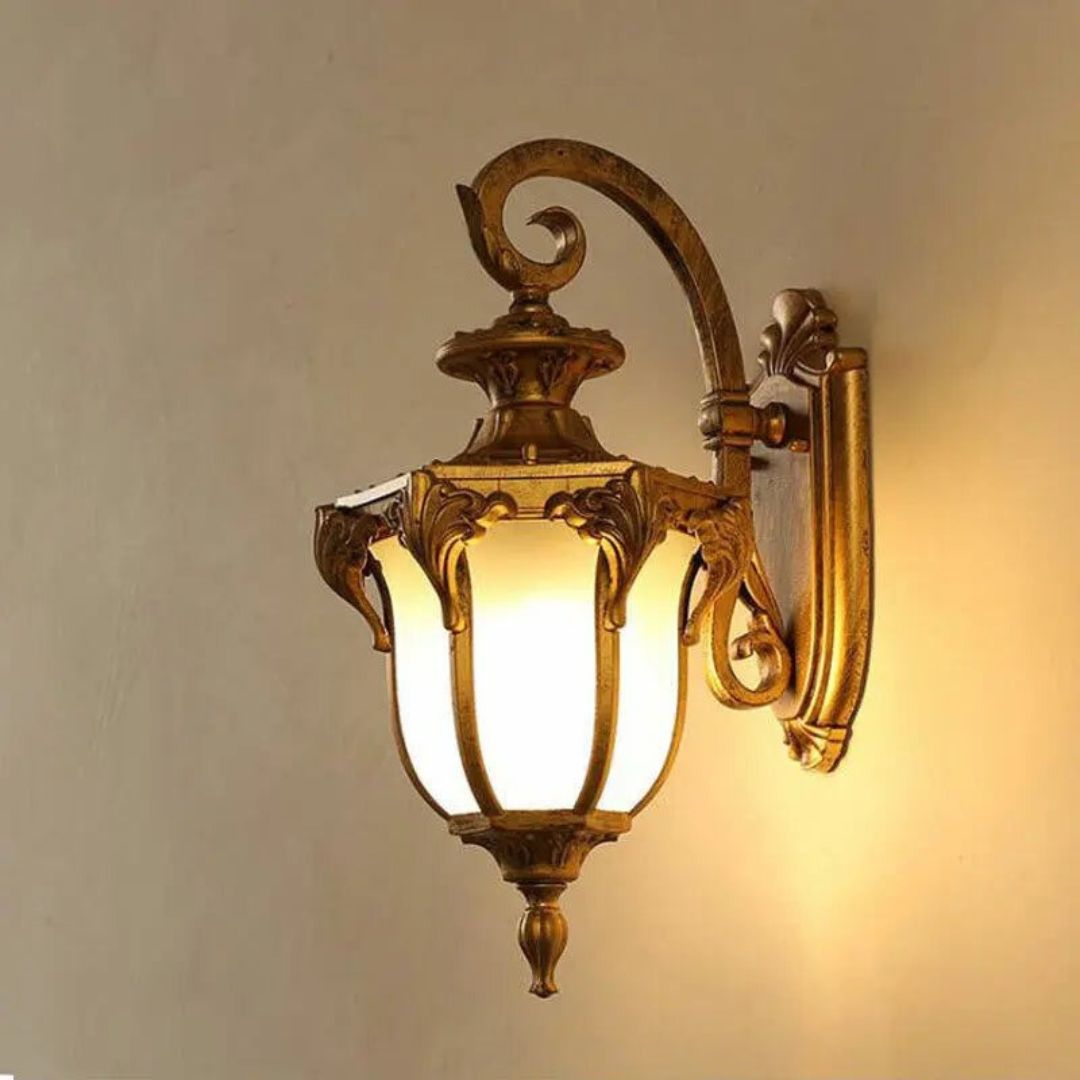 Vintage Weatherproof Outdoor Wall Light - Die-Cast Aluminum Exterior Sconce