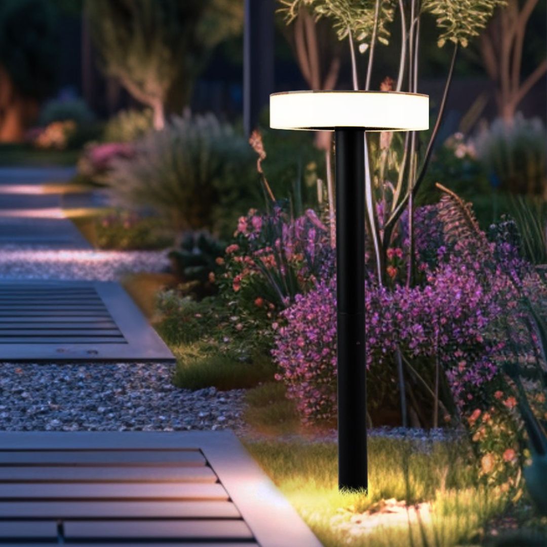 Solar LED Garden Light with Spike Black Outdoor Lamp
