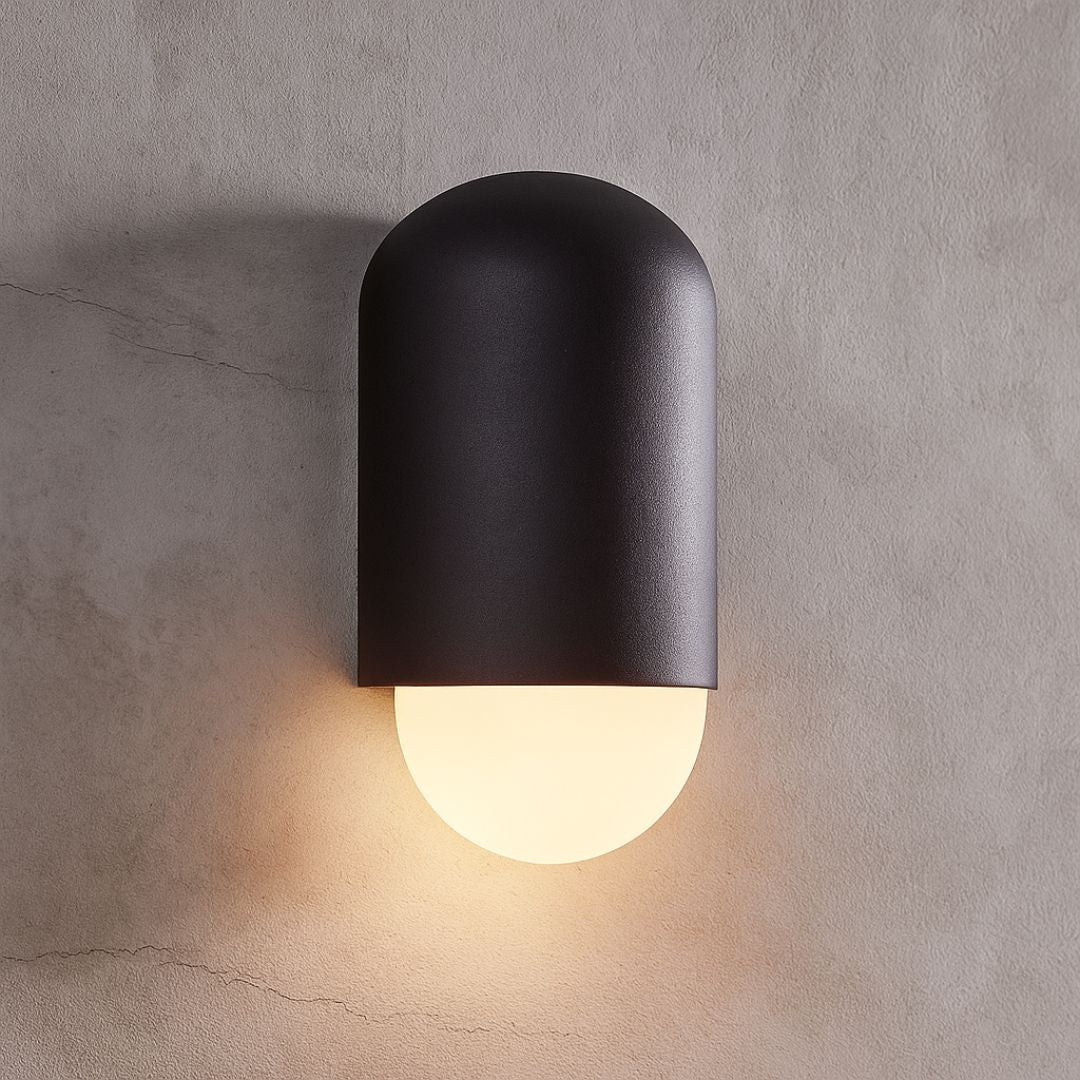 Modern Outdoor Wall Sconce – Durable Aluminum Exterior Wall Light with Soft Glow