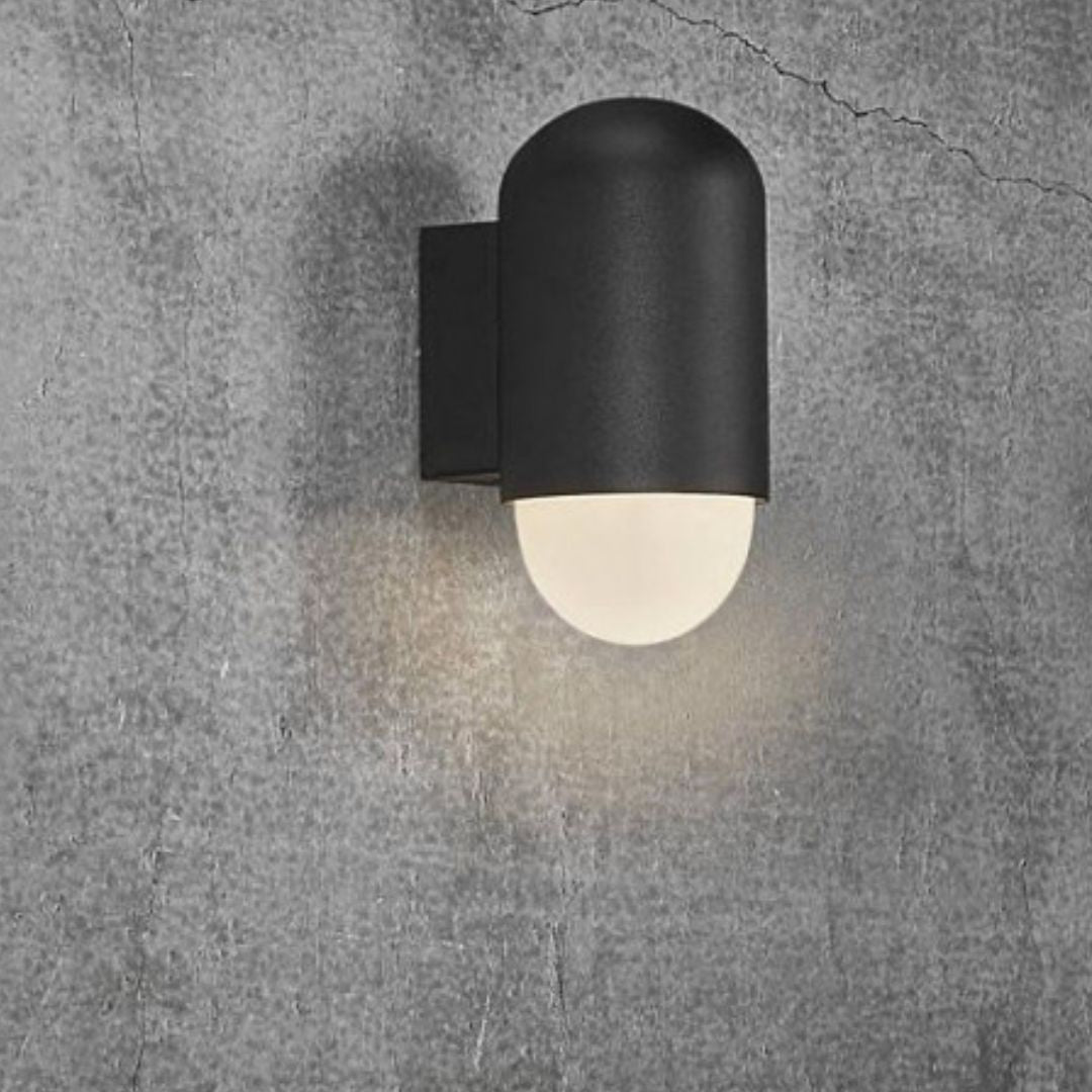 Modern Outdoor Wall Sconce – Durable Aluminum Exterior Wall Light with Soft Glow