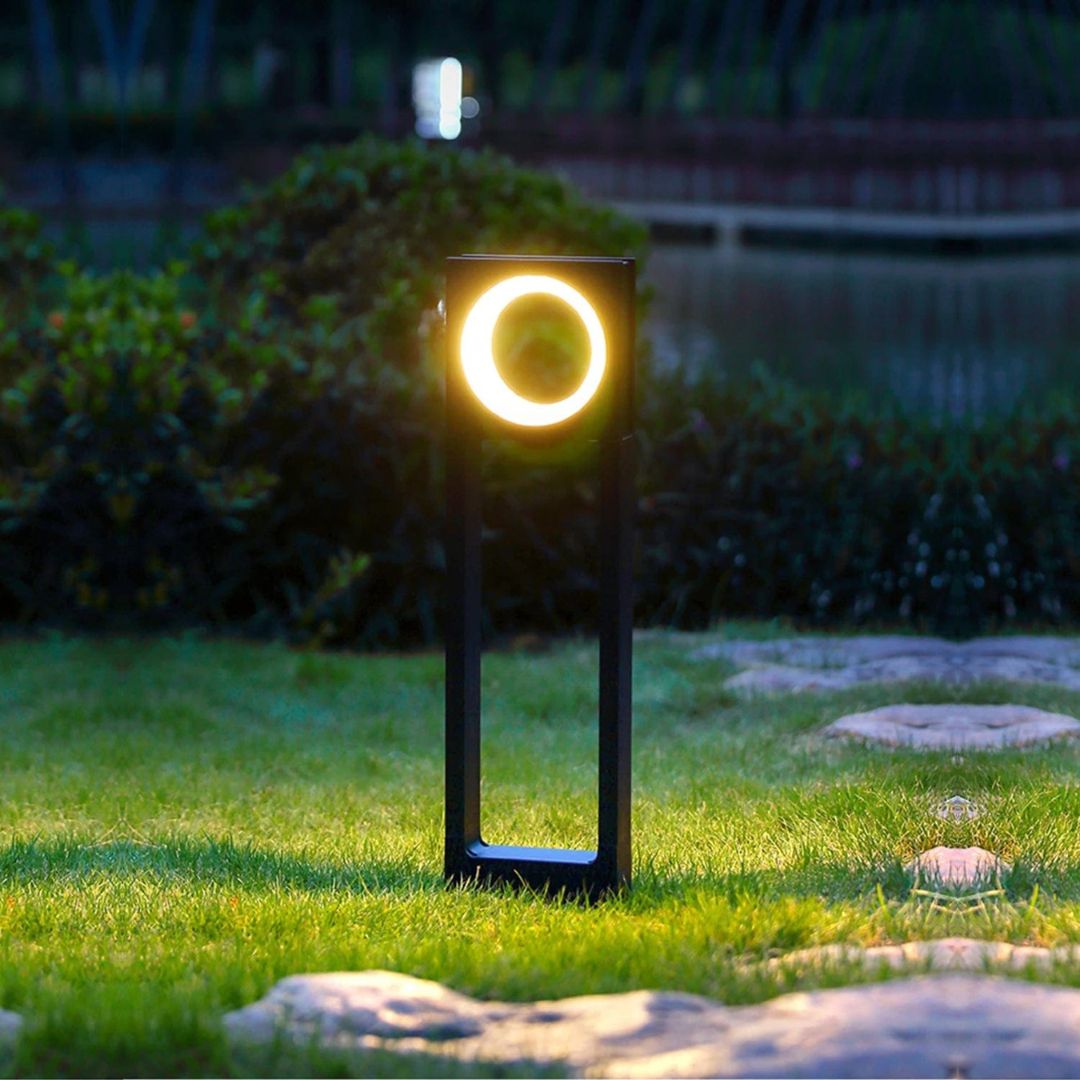 Weatherproof Outdoor Bollard Light for Gardens and Pathways - 3000K LED
