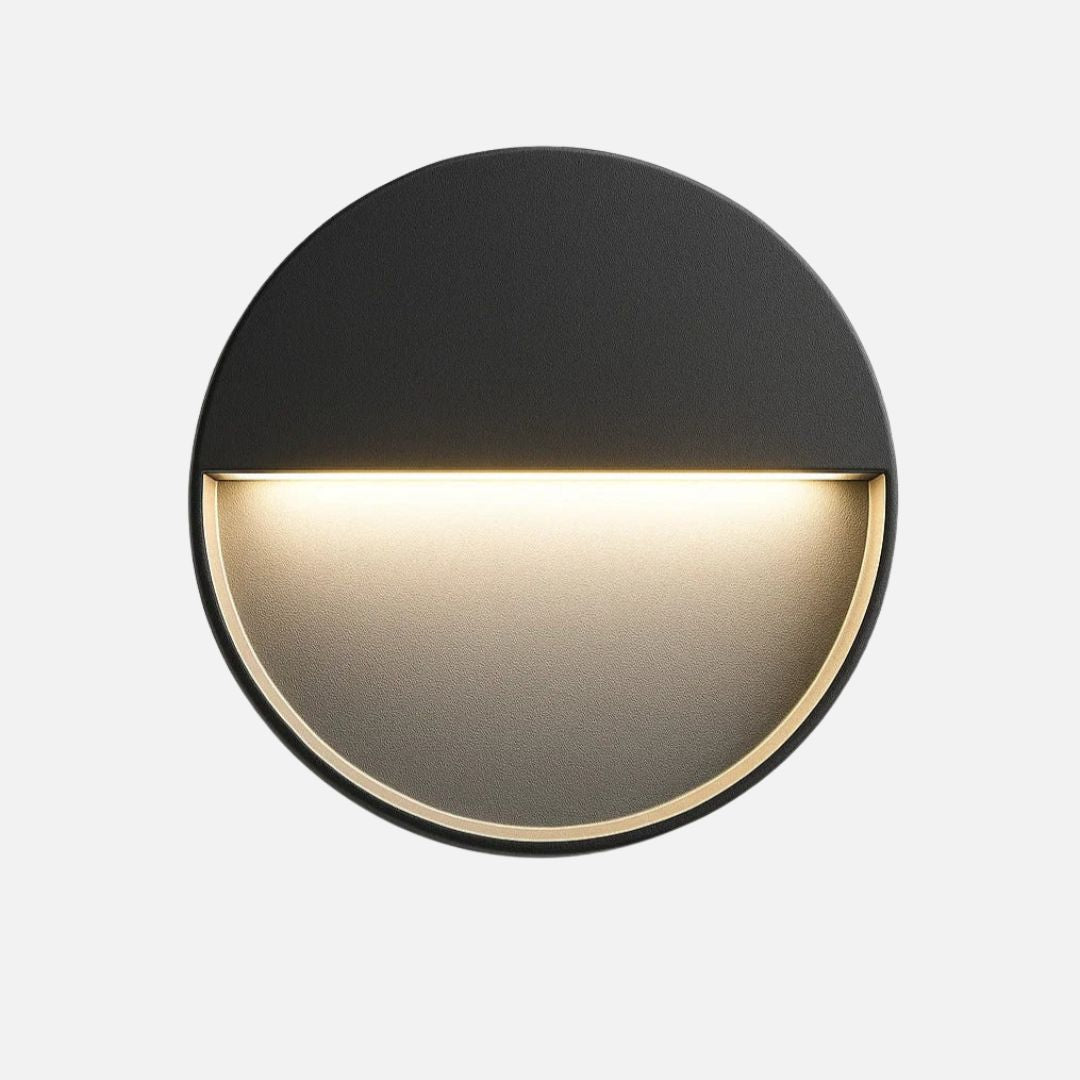 Sleek Outdoor Step Light with Tri-Colour LED – Weather-Resistant Garden Lighting