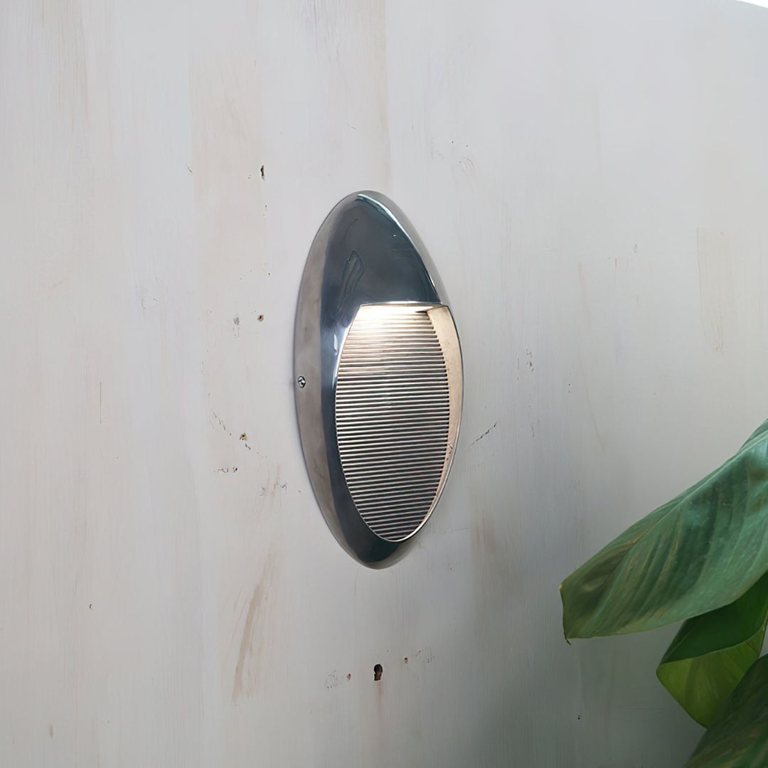 Scandi-Style Outdoor Wall Lamp with Integrated LED - Aluminium Exterior Sconce