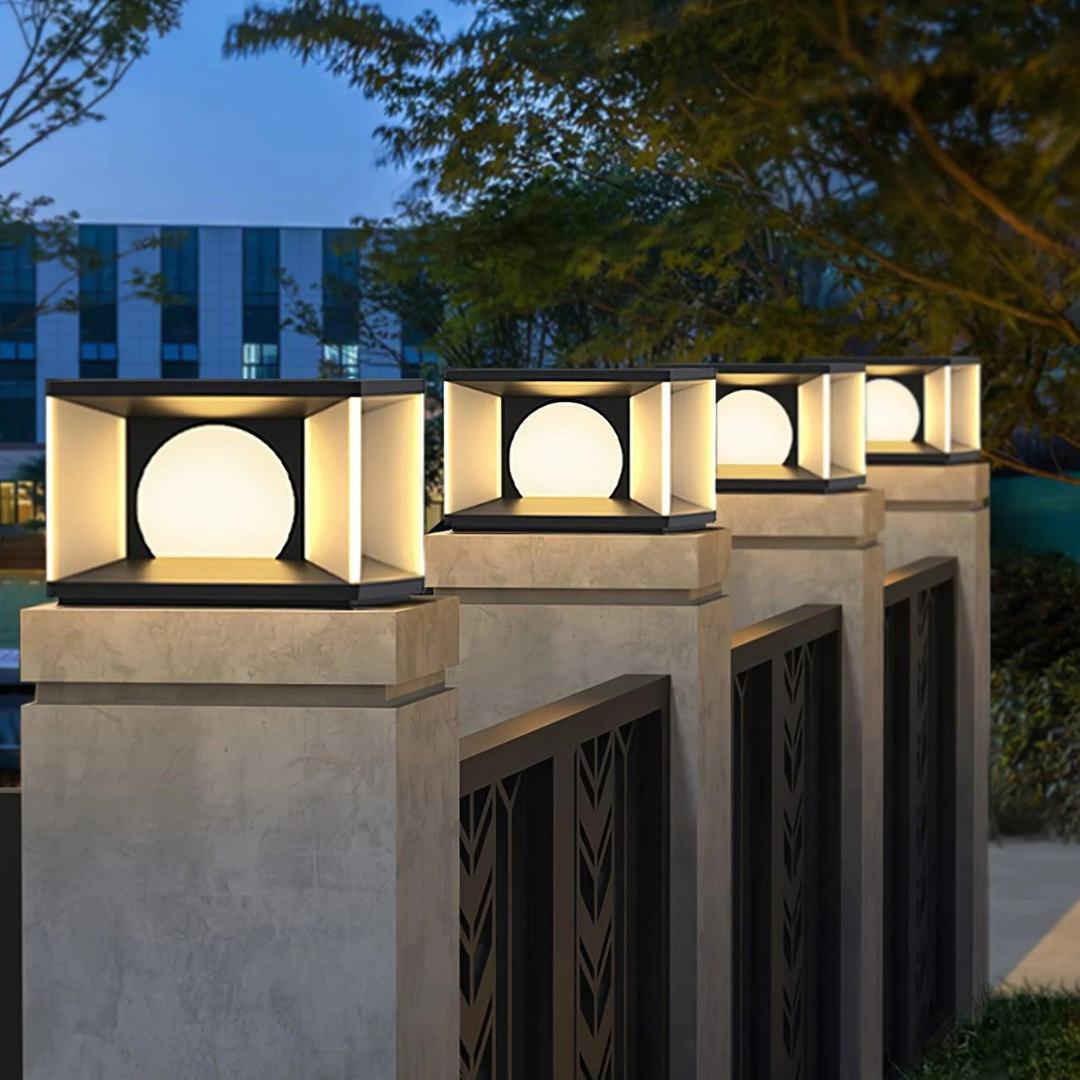 Square Outdoor Lamp with Integrated LED – Durable Acrylic Shade for Garden Lights