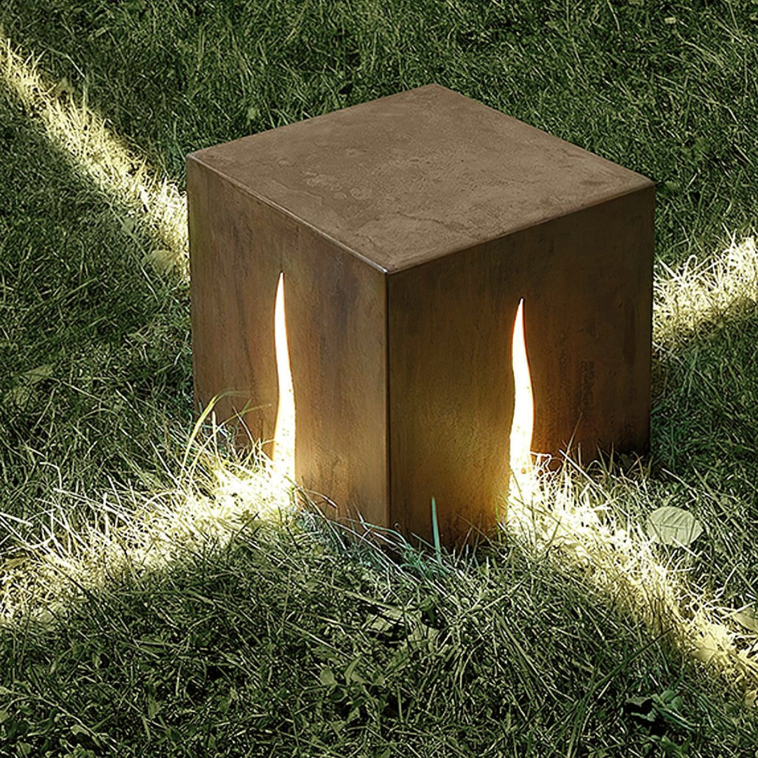 Modern Cube Outdoor Light with Integrated LED – IP65 Waterproof Garden Lighting