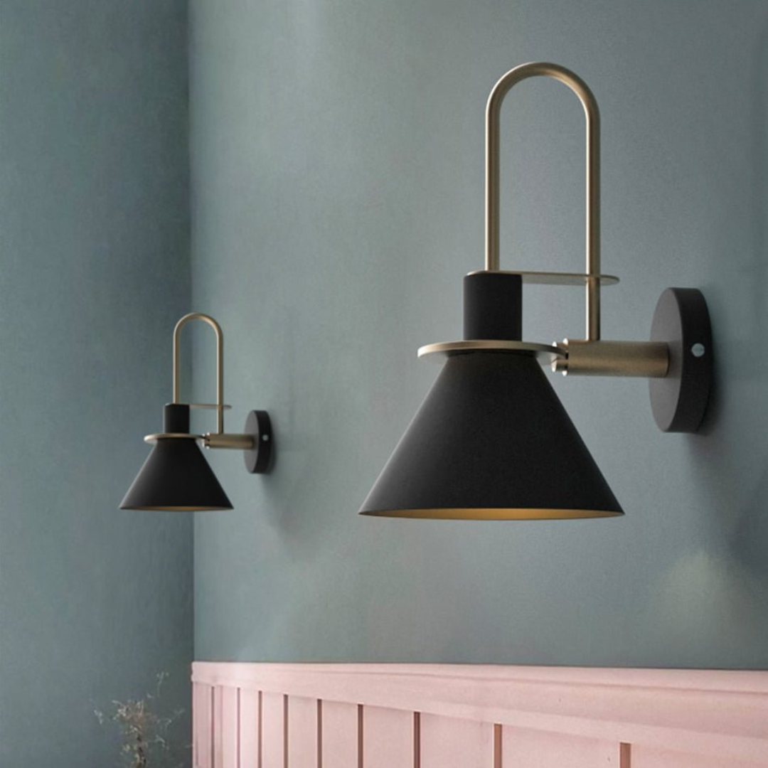 Minimalist Wall Sconce – LED, Iron Finish, Modern Design