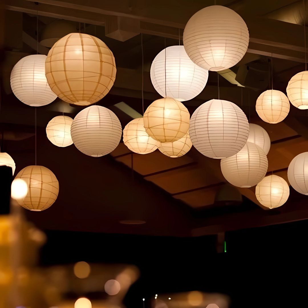 Hanging Paper Lanterns – Elegant Rice Paper Lantern Lights for Events