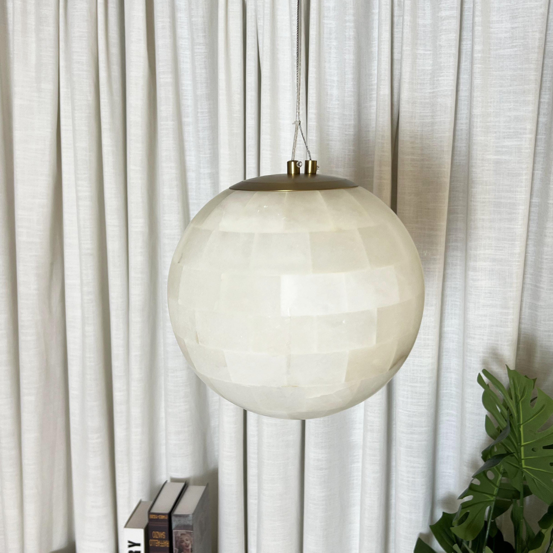 Elegant Brass and Alabaster Pendant Light – Modern Kitchen Hanging Lights