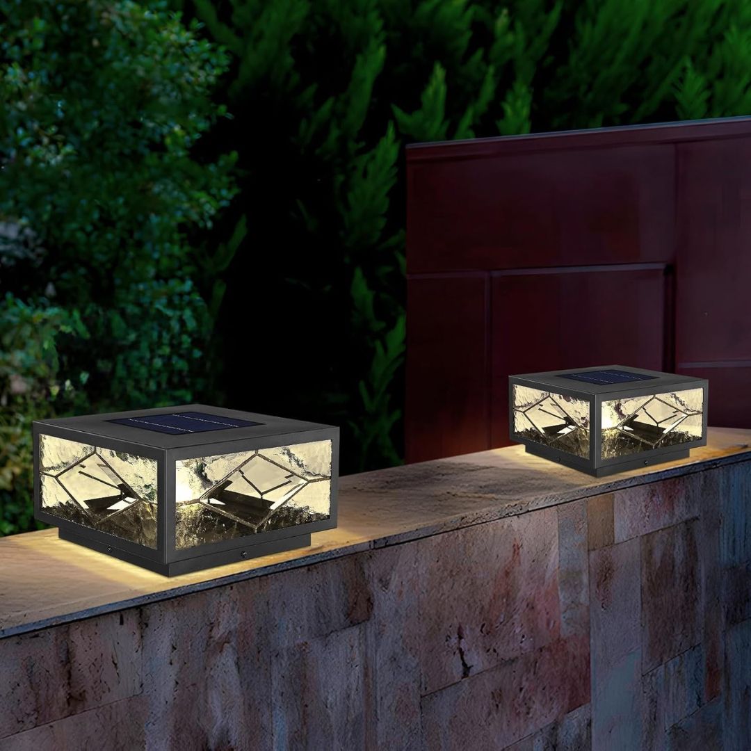 Solar Fence Post Light Solder Glass LED Waterproof with Remote Control