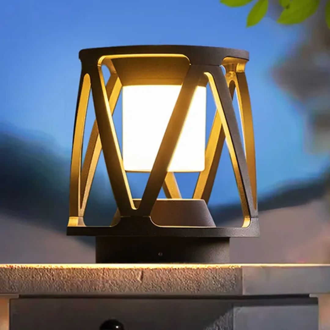 Outdoor Pillar Light Round Black Die-cast Aluminium 3000K IP65