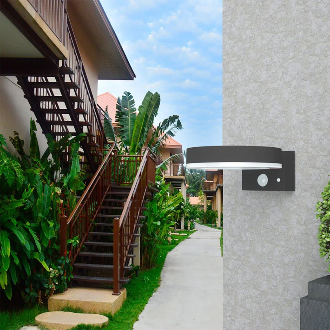 Solar Wall Light with Motion Sensor 300 Lumens Anthracite Grey