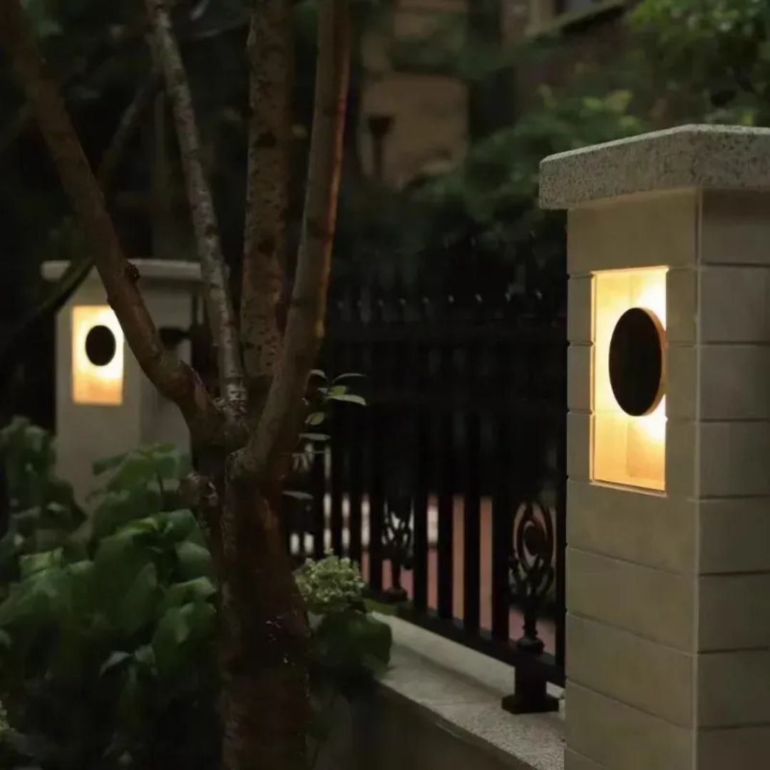 Outdoor Round Wall Light Black Aluminium LED Warm White IP54