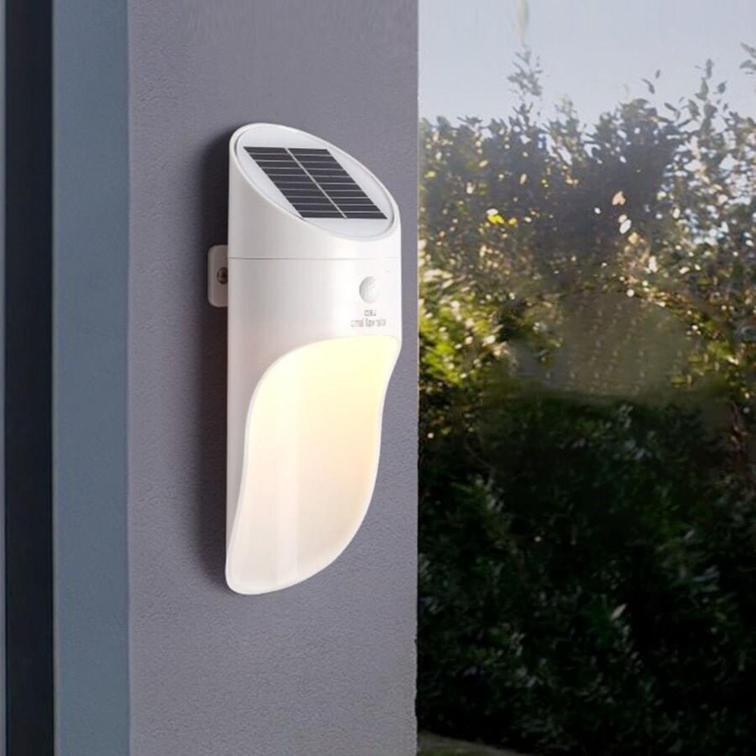 Solar Powered LED Wall Light Outdoor Waterproof Motion Sensor