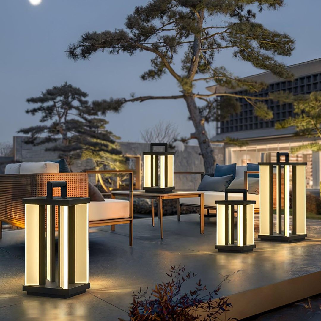 Modern Solar Outdoor Light – Stainless Steel LED Landscape Lighting