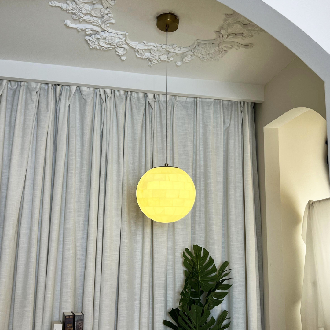 Elegant Brass and Alabaster Pendant Light – Modern Kitchen Hanging Lights