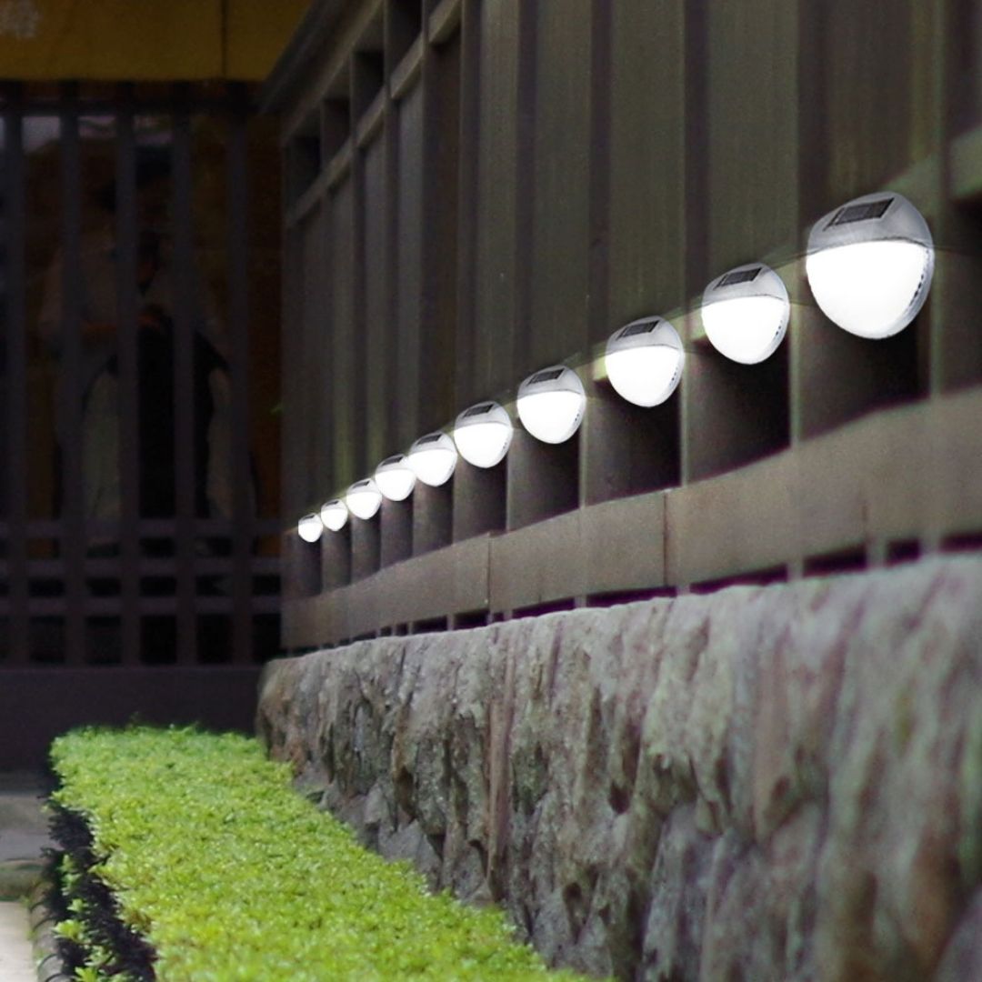 Solar Fence Lights Outdoor LED Set of 6 Waterproof Plastic