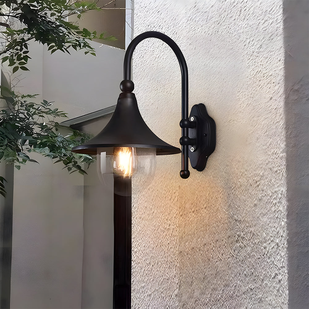 Vintage Outdoor Wall Light IP54 in Black – Classic Aluminium Wall Lamp