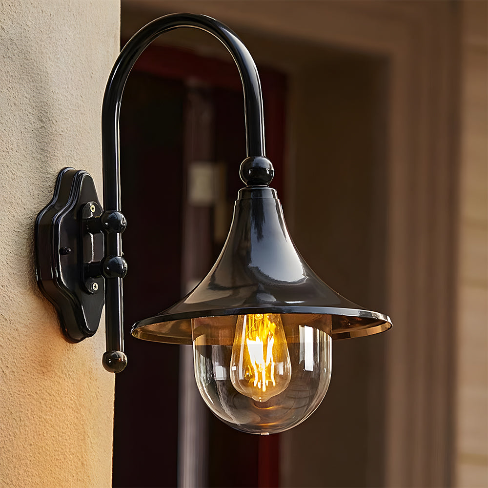 Vintage Outdoor Wall Light IP54 in Black – Classic Aluminium Wall Lamp