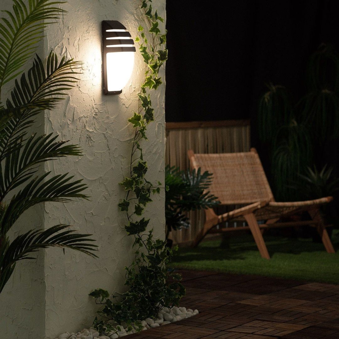 Outdoor Wall Light with 6W LED, Graphite Gray Aluminium Exterior Sconce