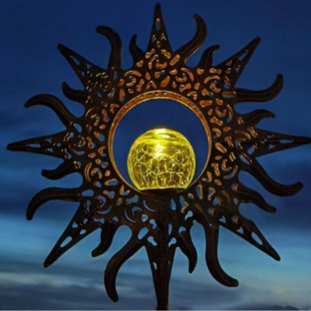 Solar Sun Garden Light with Iron Frame and Glass Globe – Gold
