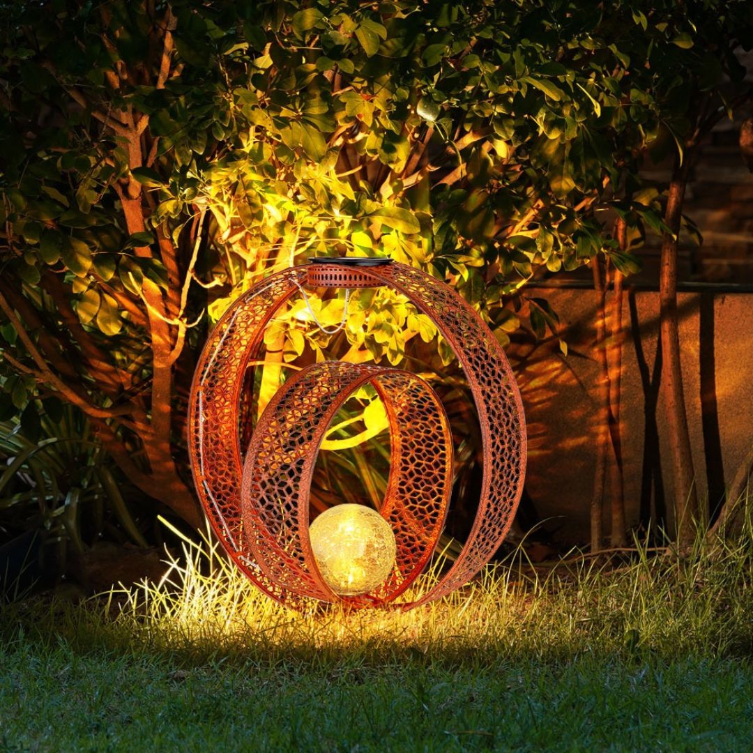 Solar Garden Light Rust Metal Crackle Glass LED Outdoor