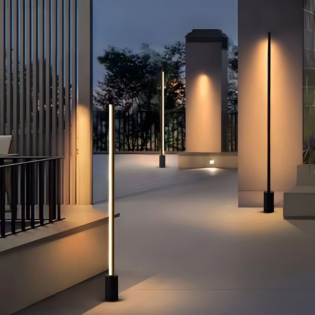 Contemporary Matte Black Outdoor Light Fixture with Adjustable Wattage