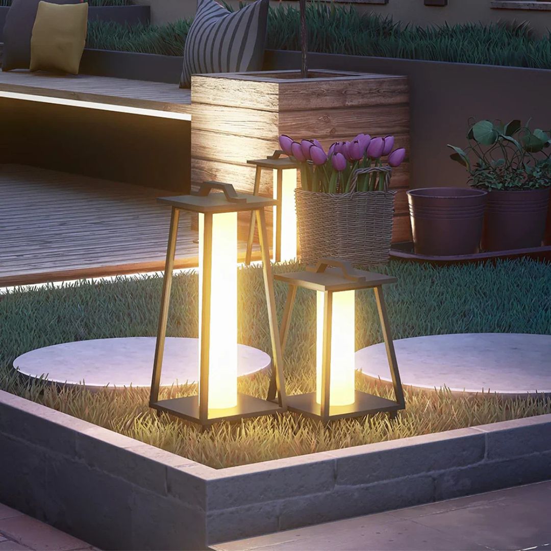 Outdoor LED Lantern Light Stainless Steel Solar Floor Lamp
