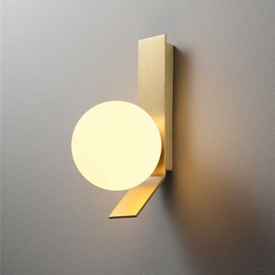 Modern Bronze Wall Sconce, 12x26cm Elegant Wall Lamp for Stylish Lighting